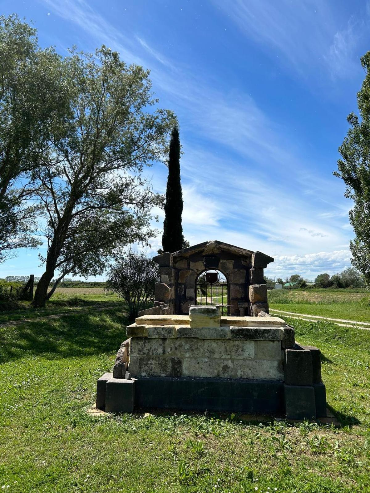 Mas Des Eaux Claires Arles Camargue